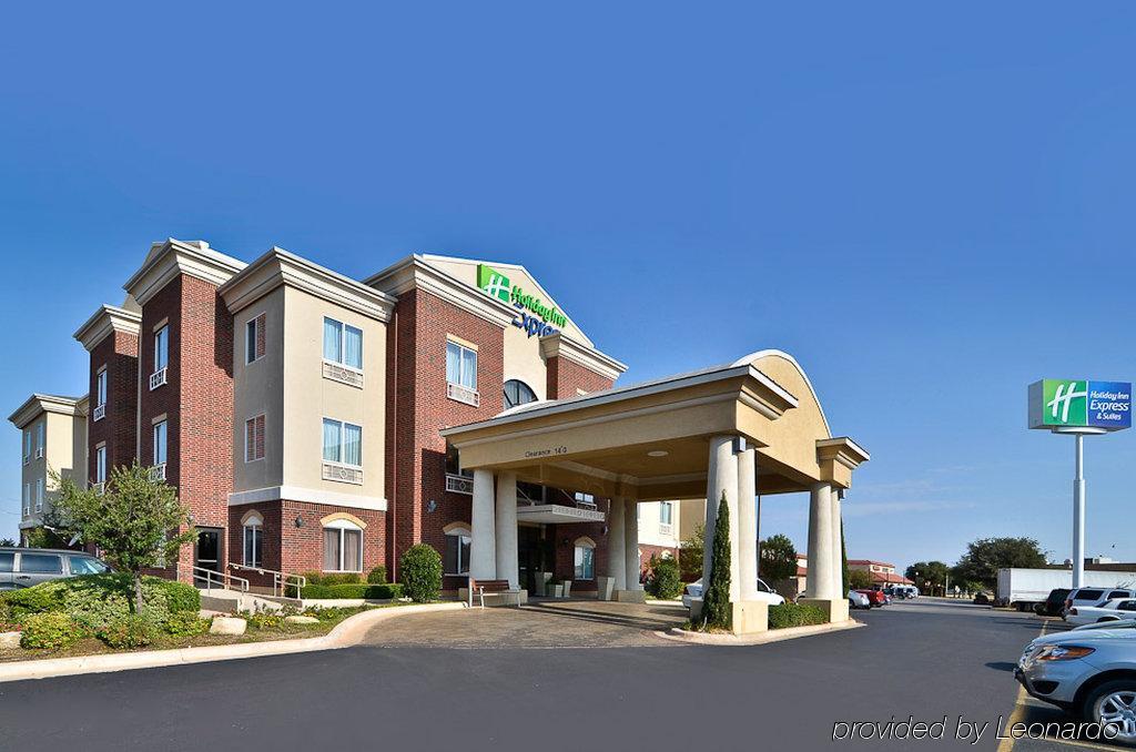 Holiday Inn Express Hotel & Suites Abilene Mall South, An Ihg Hotel Exterior photo